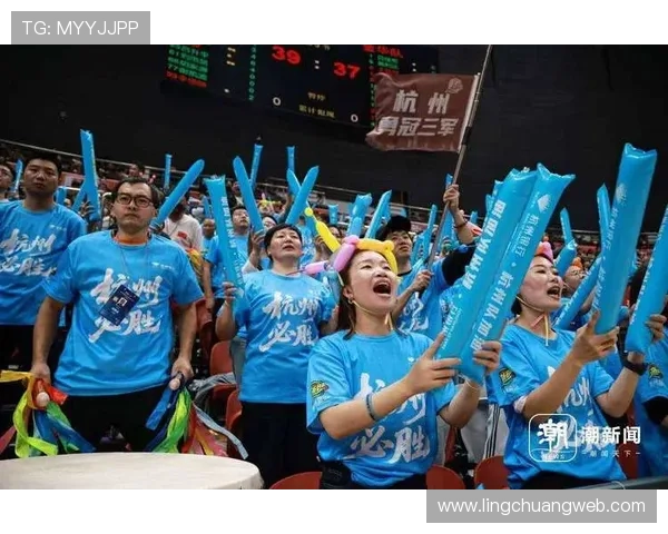 杭州篮球队的力量变革引发热议球迷期待新赛季的精彩表现与突破 杭州篮球队的力量变革引发热议球迷期待新赛季的精彩表现与突破