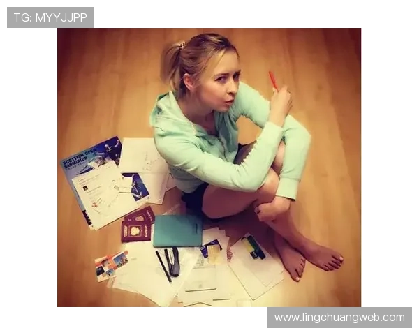 周敏专访：从青涩小将到羽毛球明星的成长之路回顾